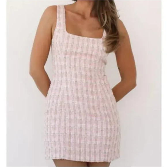 Rumored Tweed Mini Dress Pink Shimmer Size 10 New With Tags - Picture 2 of 14